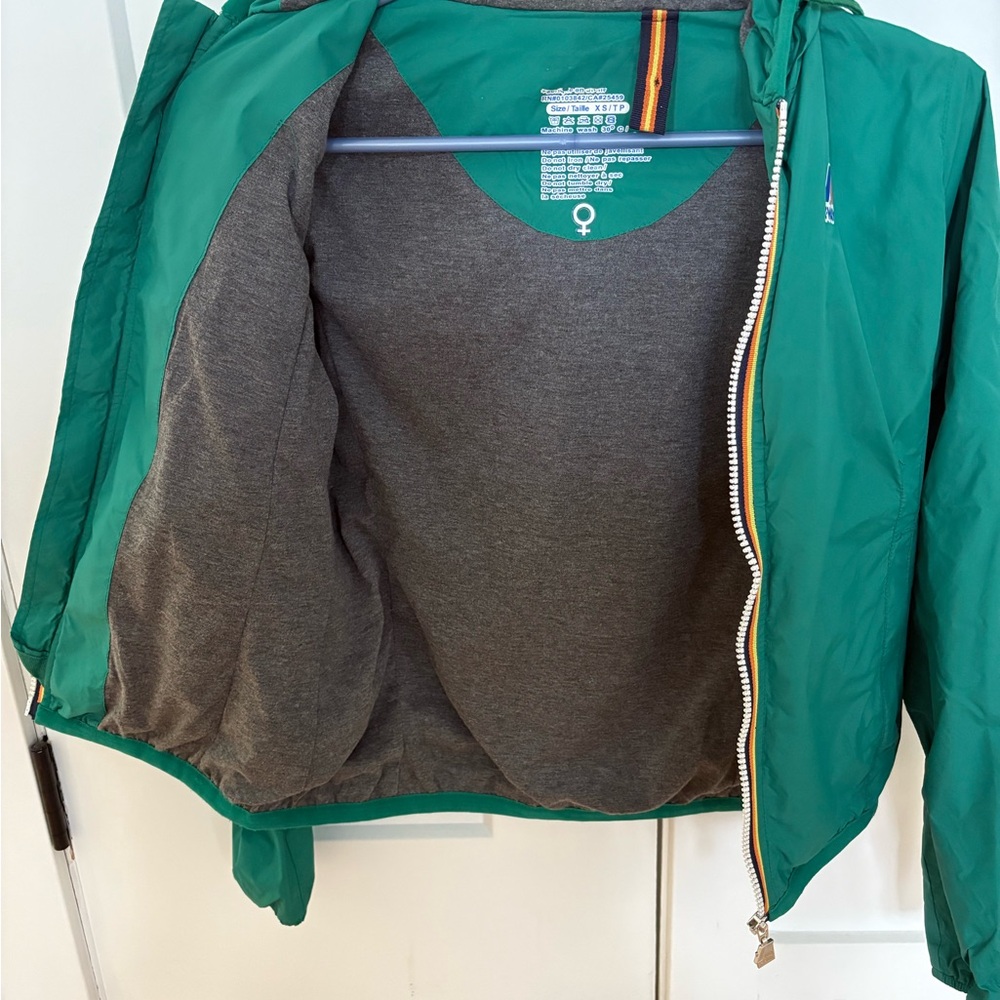 K-Way Raincoat and windbreaker in Vibrant Green - Picture 2 of 4